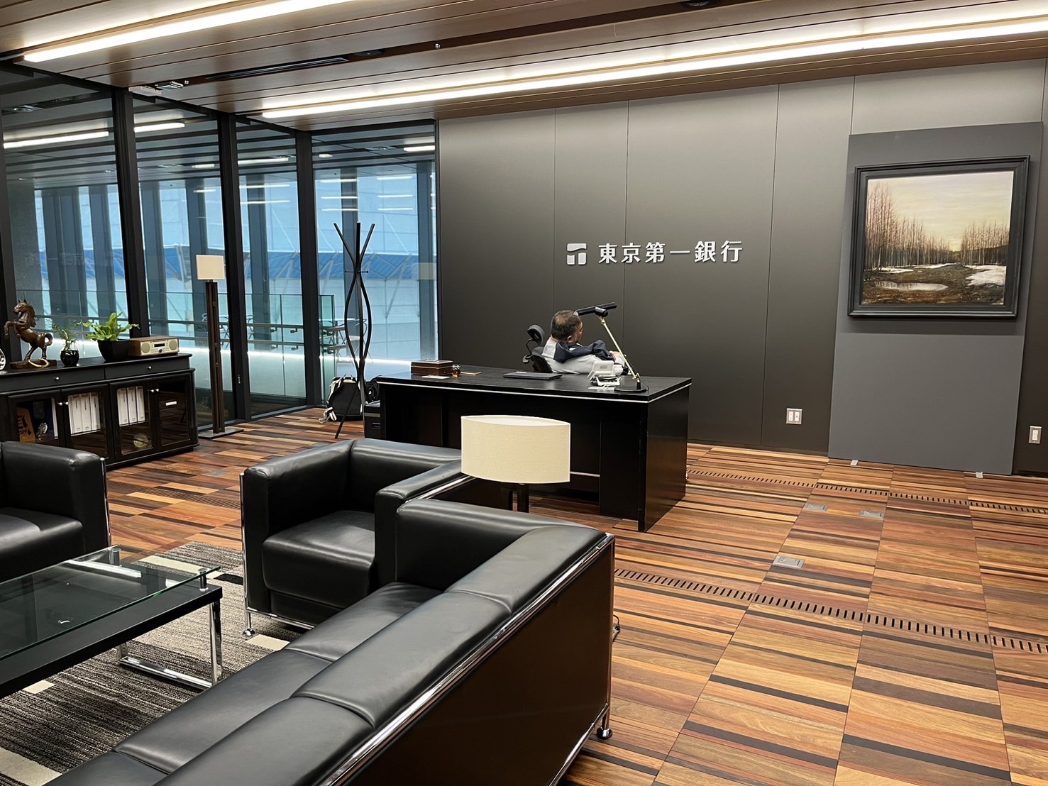 ドラマ(日本テレビ)『花咲舞が黙ってない』絵画提供2